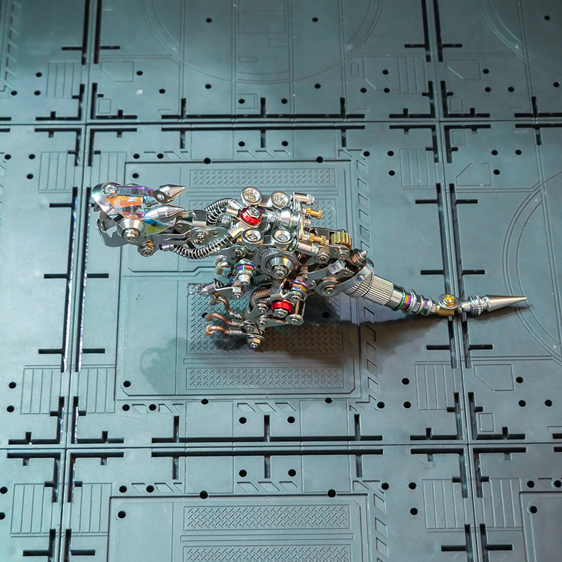 Mechanical dragon model