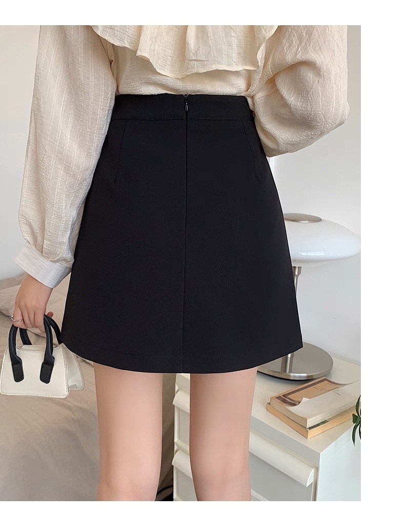 Metal Chain Pleated Mini Skirt