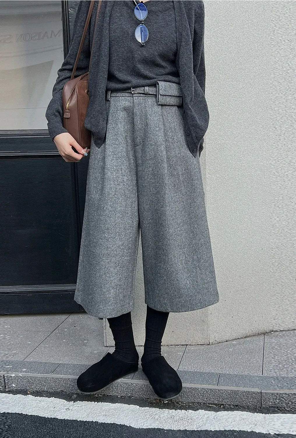 Minimalist Wool Blend Relaxed Fit Winter Pants