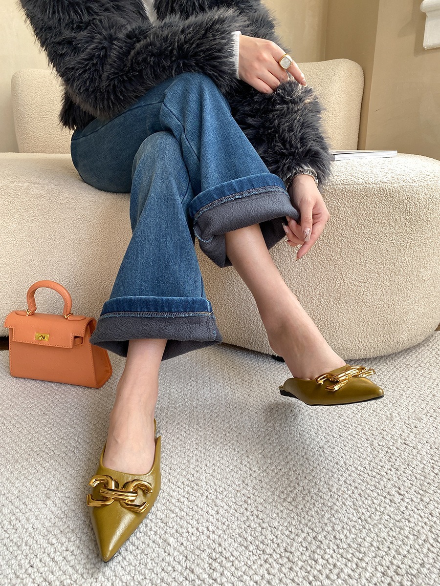 Modern Pocket Micro-Flared Jeans