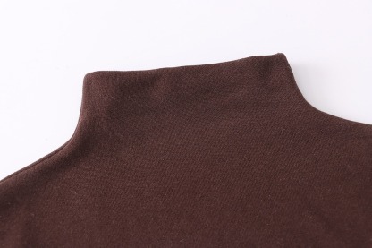 Pipe half-neck comfortable slim T-shirt