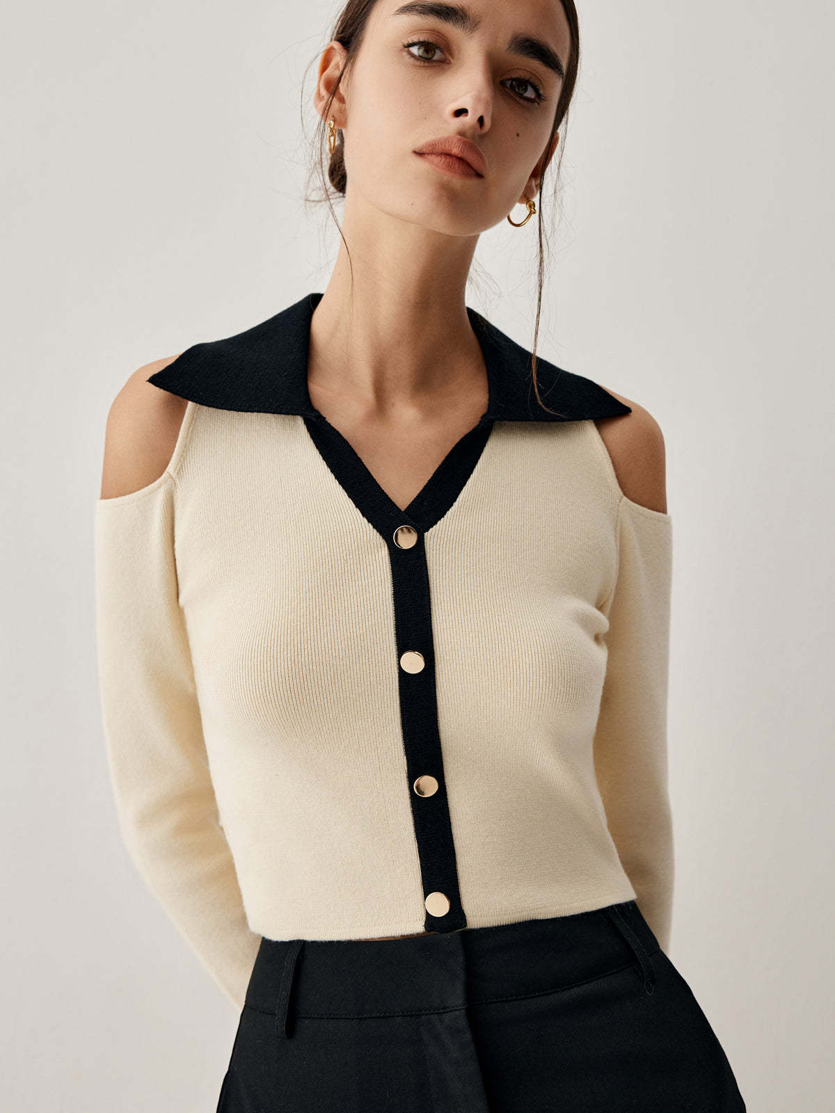 Colorblock Open Collar Cutout Crop Long Sleeve Top