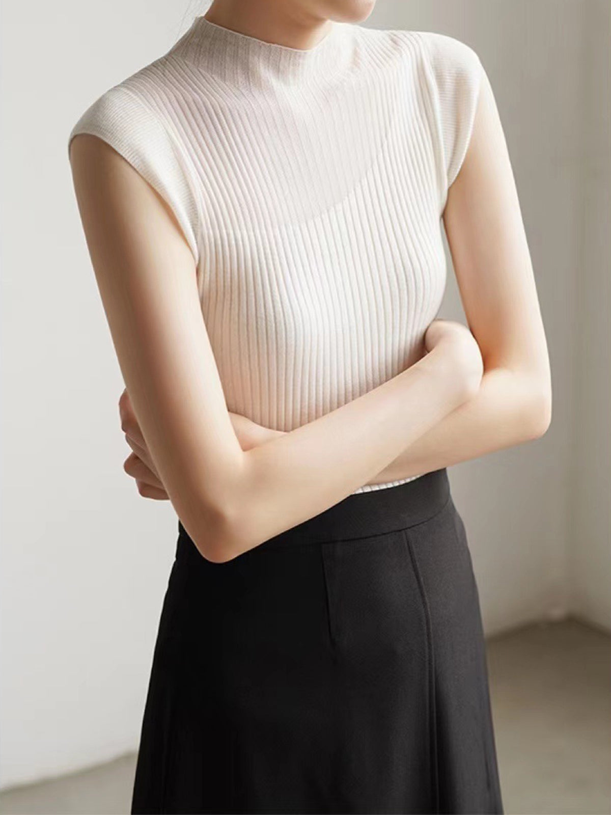 Mesh Patchwork Sleeveless Top-J.ING