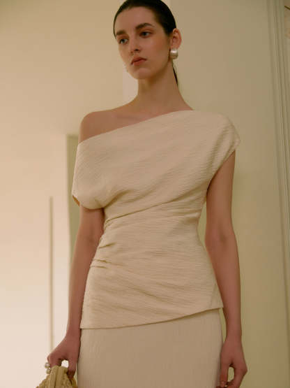 Asymmetrical Neck One Shoulder Off Pleated T-Shirt and skirt set