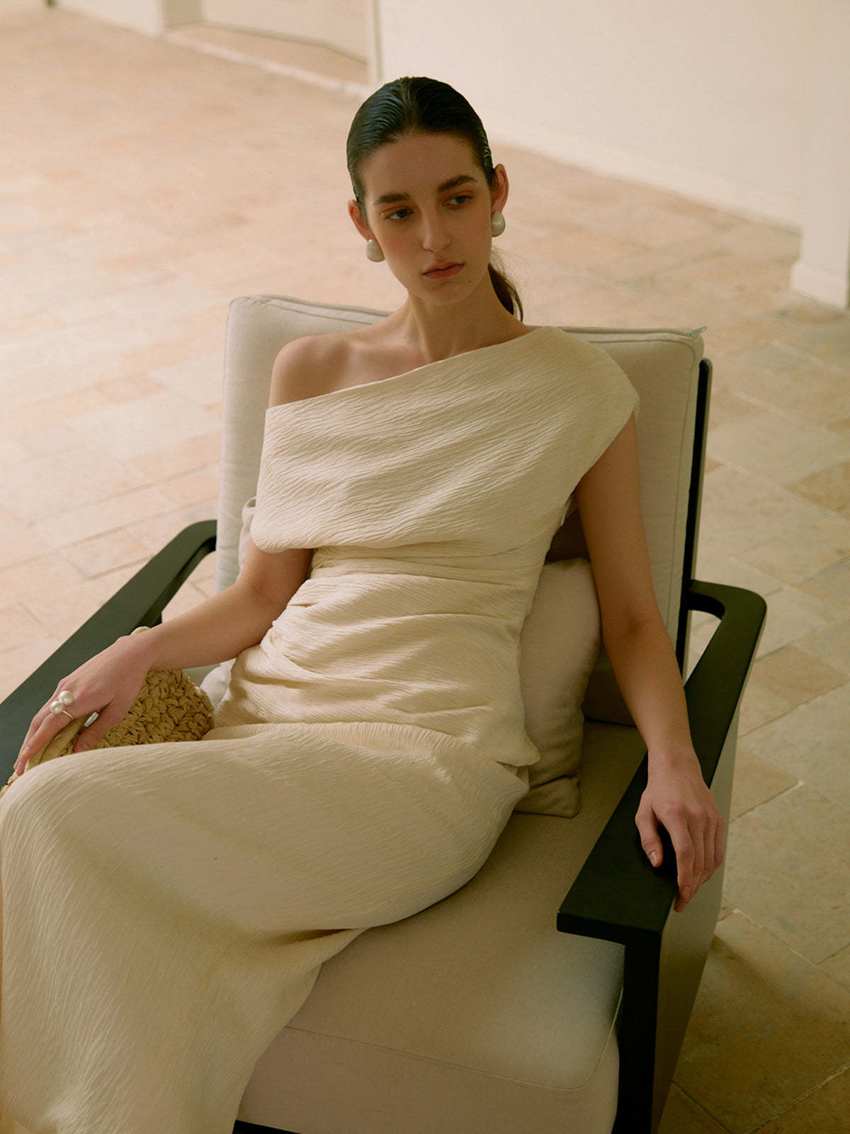 Asymmetrical Neck One Shoulder Off Pleated T-Shirt and skirt set