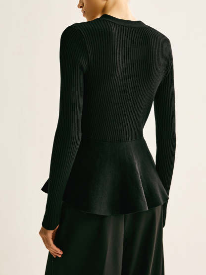 Ribbed Panel Bud Waist Button Knit Top