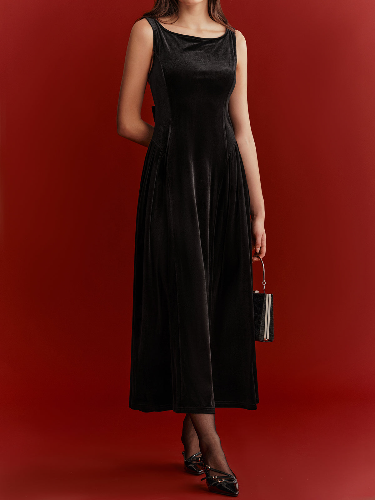 Mesh Back Bow Detail Velvet Maxi Dress