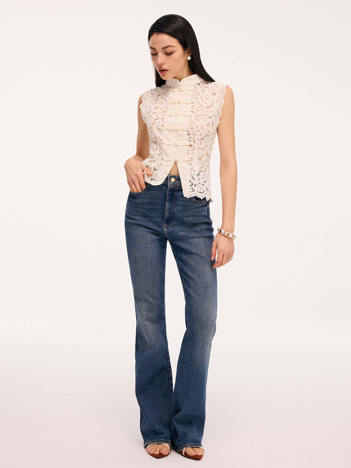 Lace Mandarin Collar Pearl Button Sleeveless Top