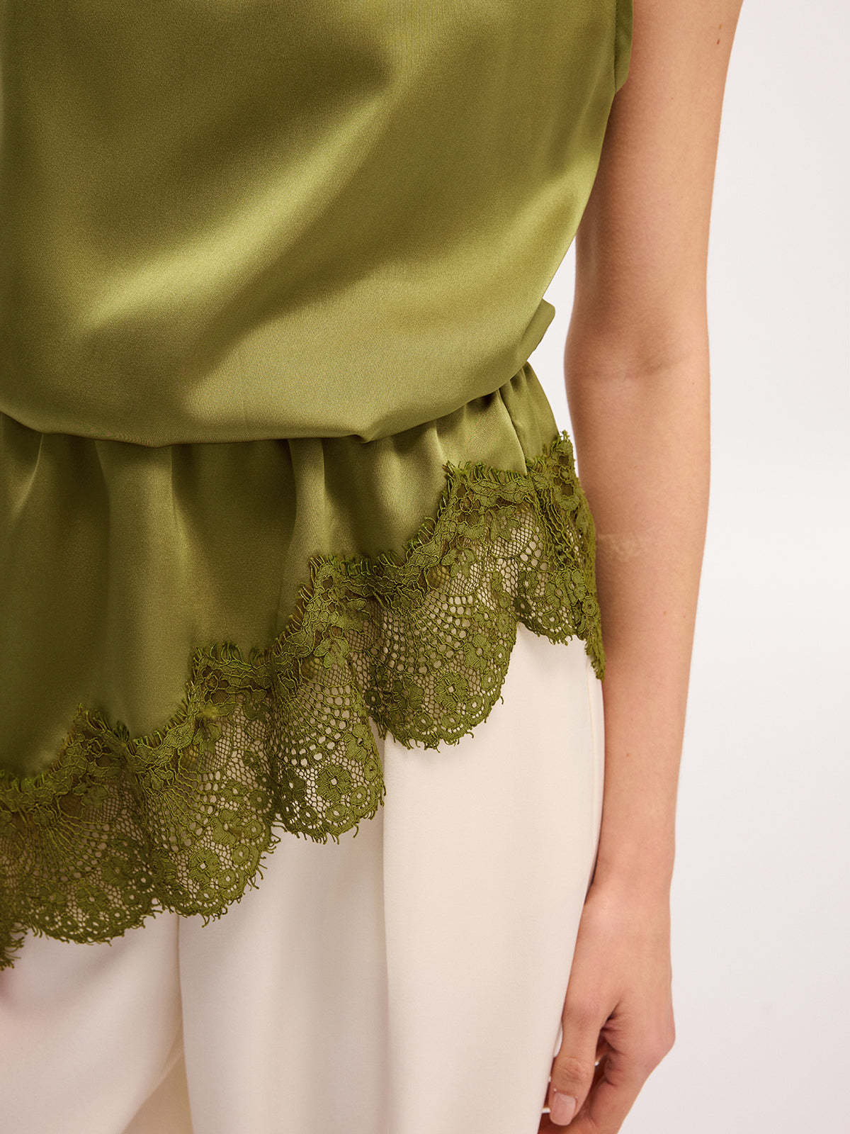 Lace Trim Satin Sleeveless Blouse