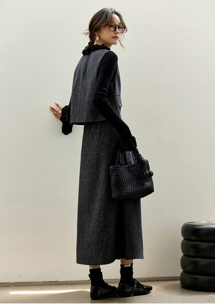 Tweed Vest & Skirt Set – Elegant Two-Piece Chanel-Inspired Style