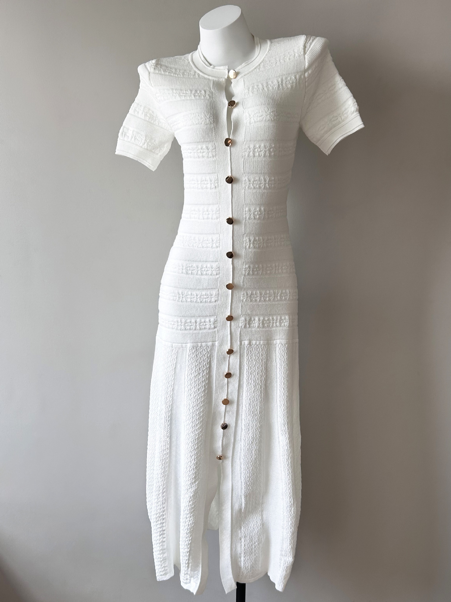 Short Sleeve Textured Knit Midi Dress