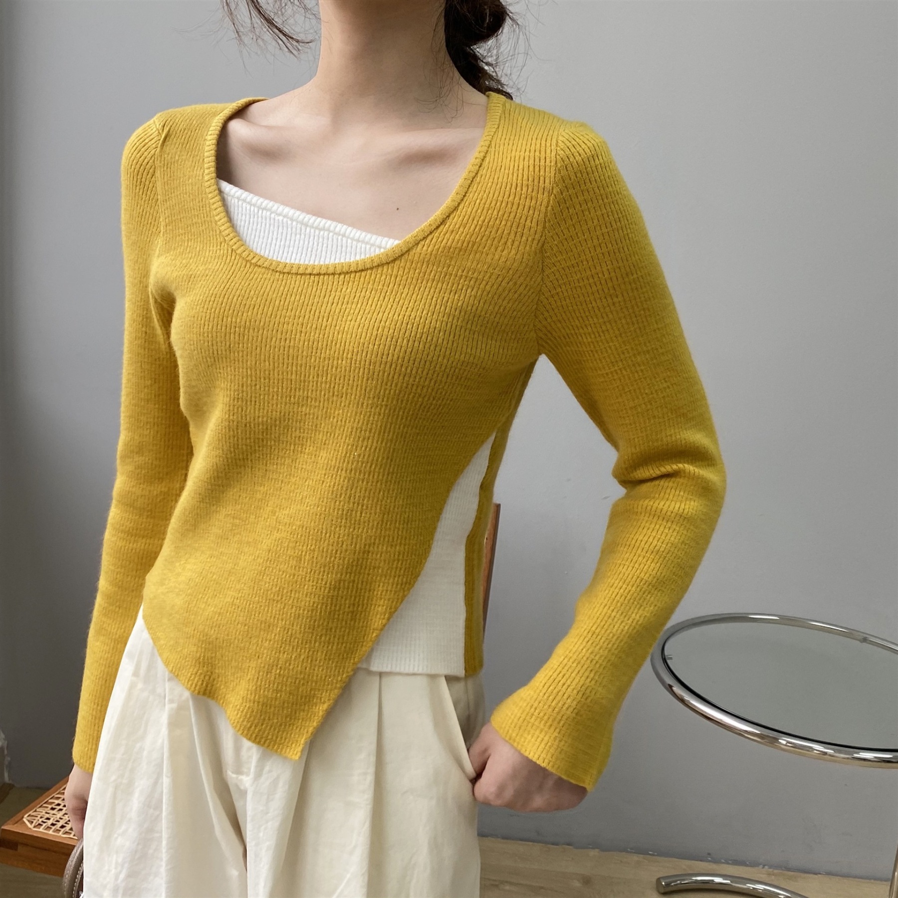 2 in 1 Color-Block Asymmetric Ribbed Knit Top