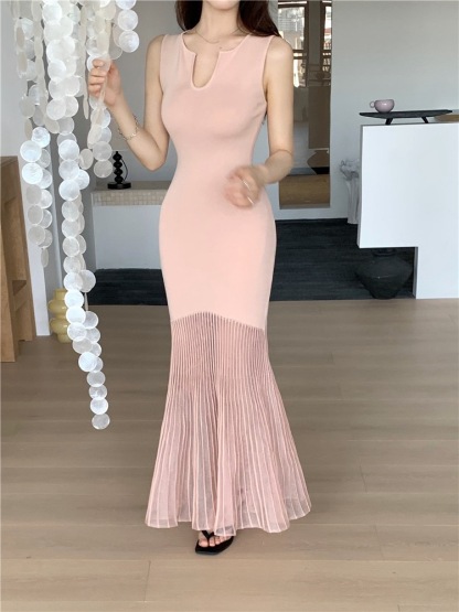 Sleeveless Pleated Dress