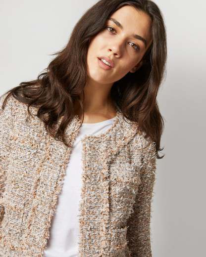2023Autumn And Winter Light Luxury Celebrity Temperament Small Perfume Style Fringe Design Sense Short Jacket Female Tweed Jacket