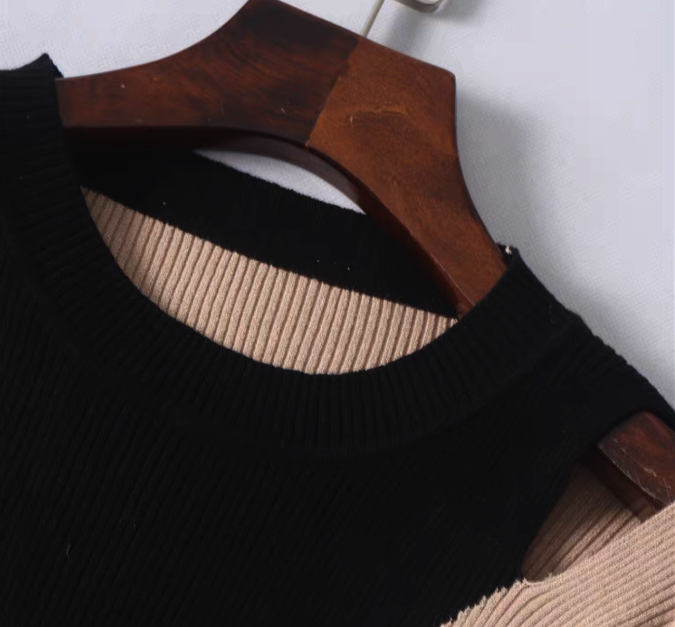 Color Block Mock Neck Fitted Knit Top