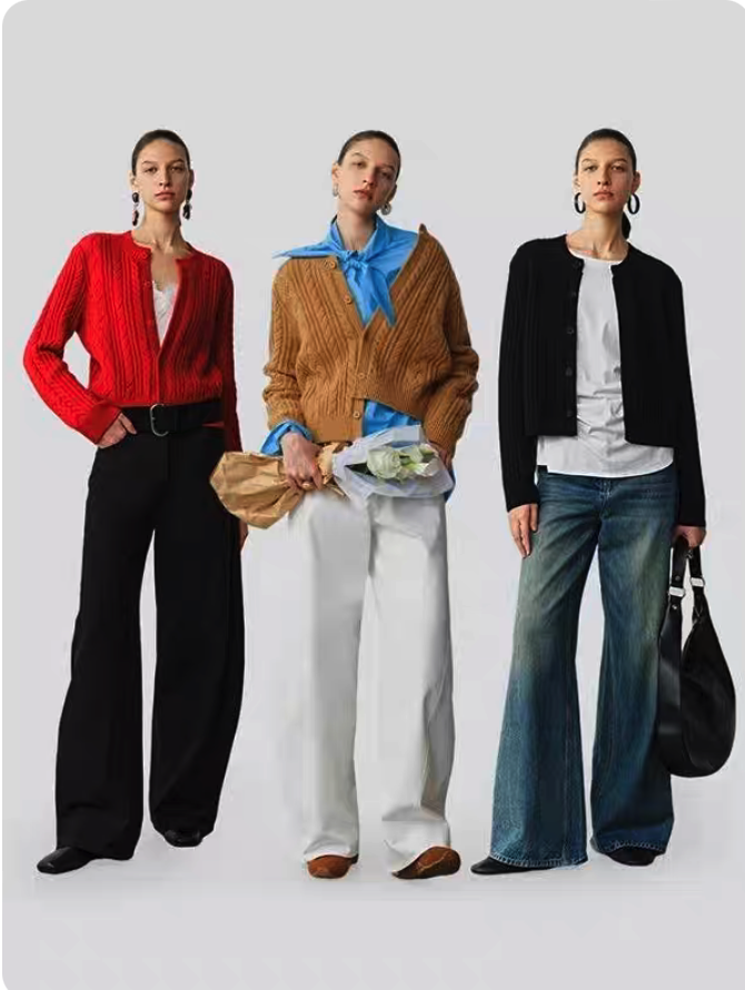 Embroidered Crew Neck Knit Top