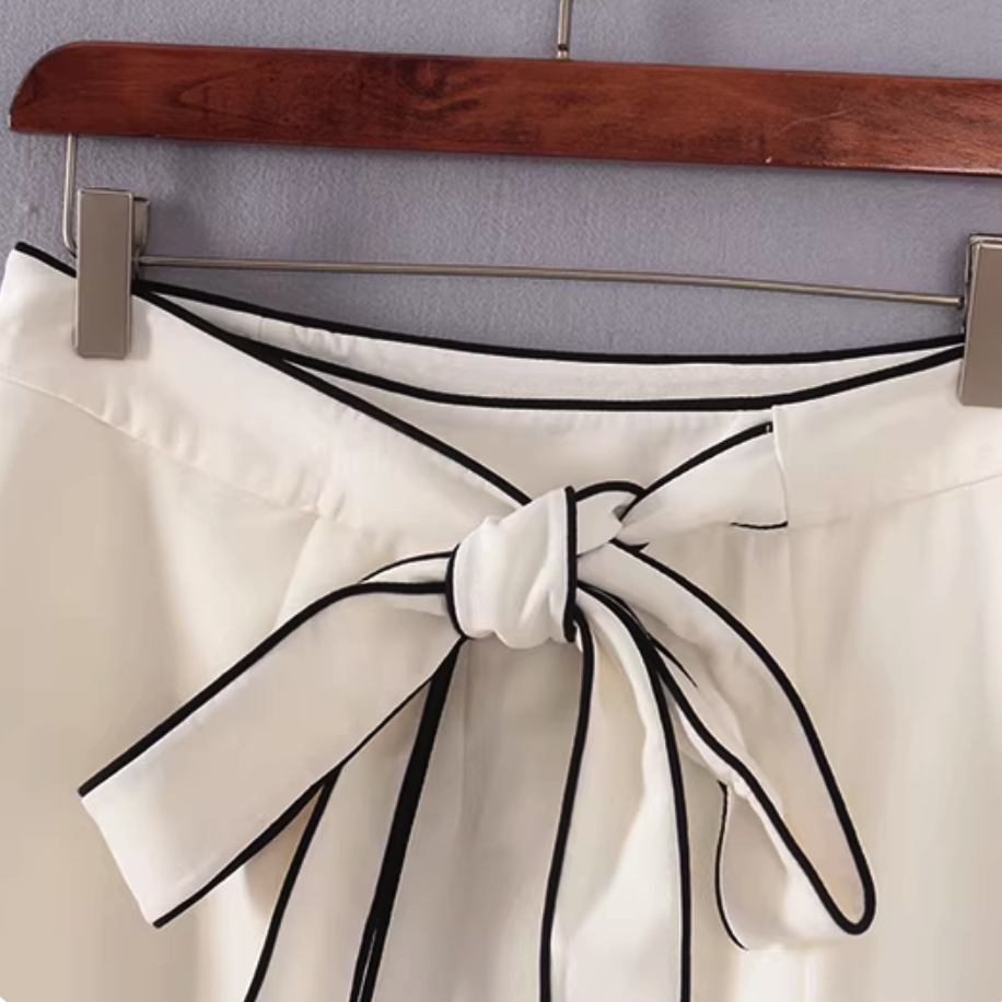 Contrast Trim Cotton Linen Tie-Waist Shorts