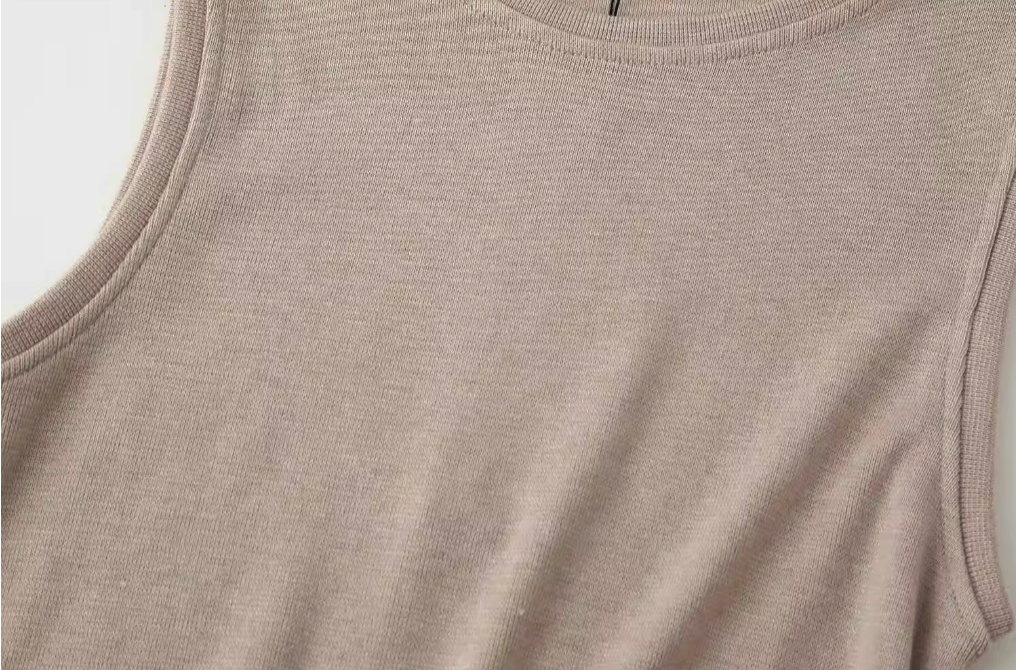 Lace Trim Fitted Ribbed Knit Tank Top