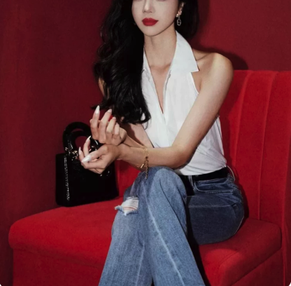 Collared Sleeveless Knotted Cropped Blouse