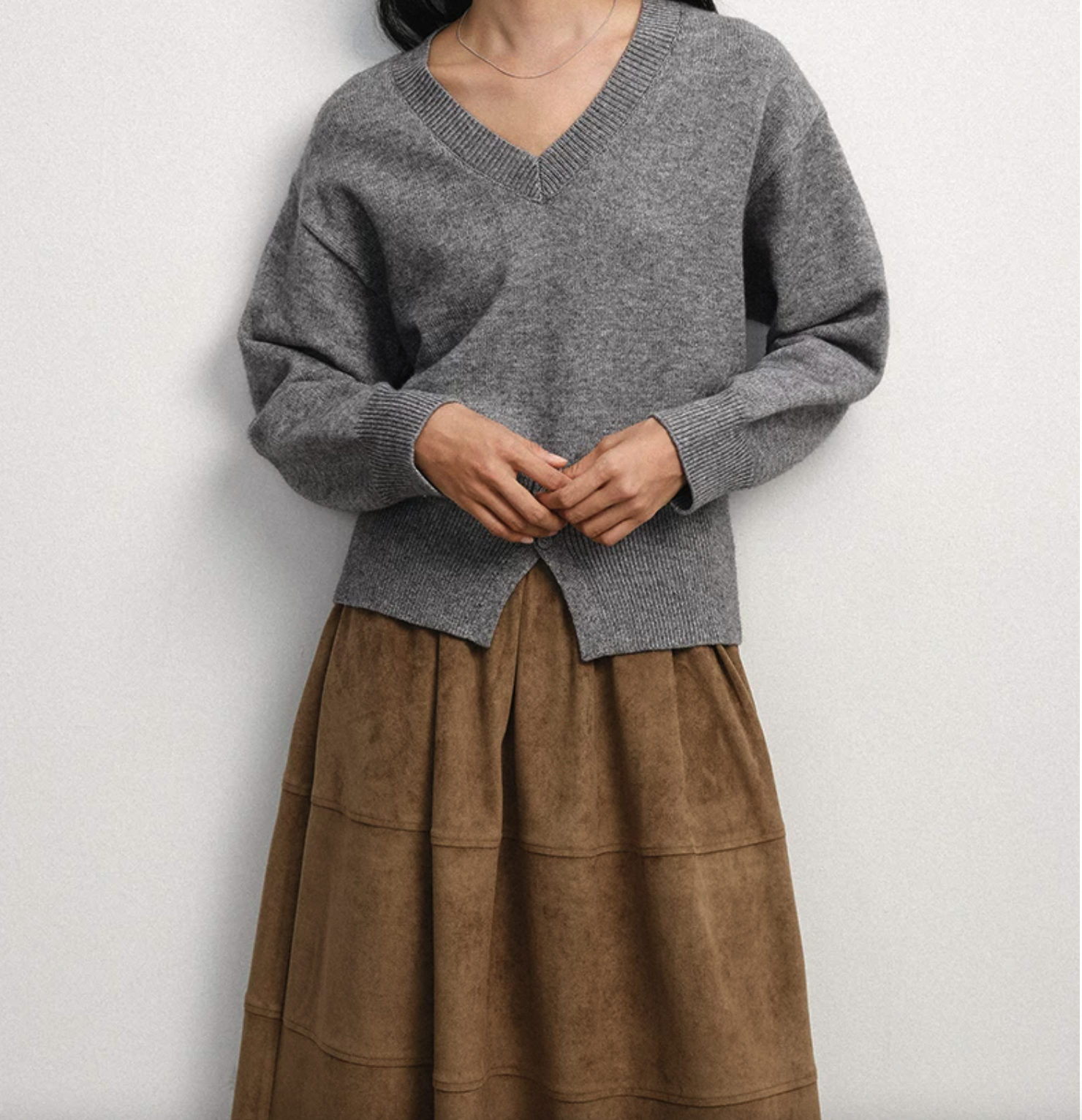 Button‑Trim Hem Knit Top