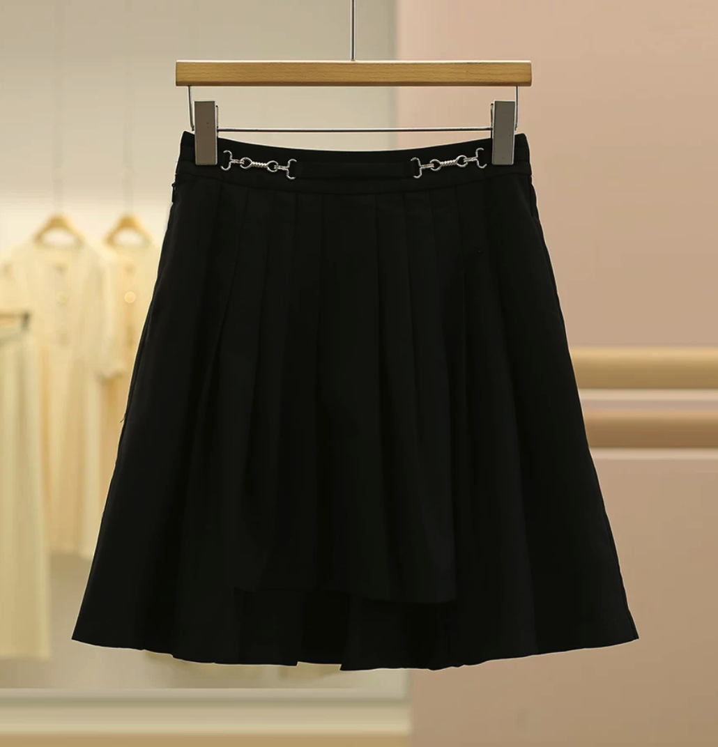 Buckle Detail Pleated Midi Skirt