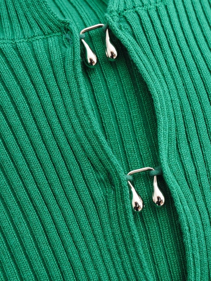 Metal Button Ribbed Fitted Sweater