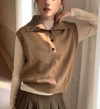 Button-Detail Collared Knit Vest