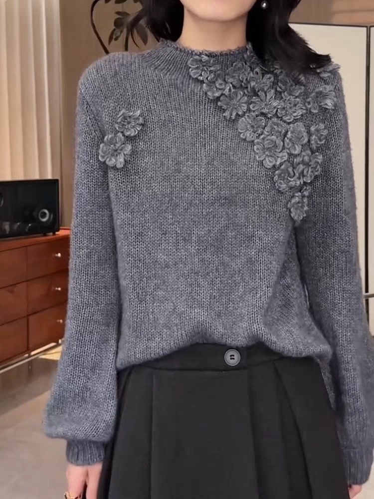 Floral Appliqué Knit Sweater