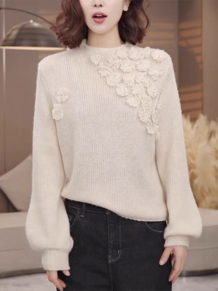 Floral Appliqué Knit Sweater