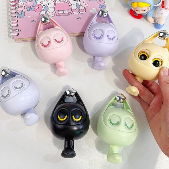 Creative Wink Cat Adhesive Hooks