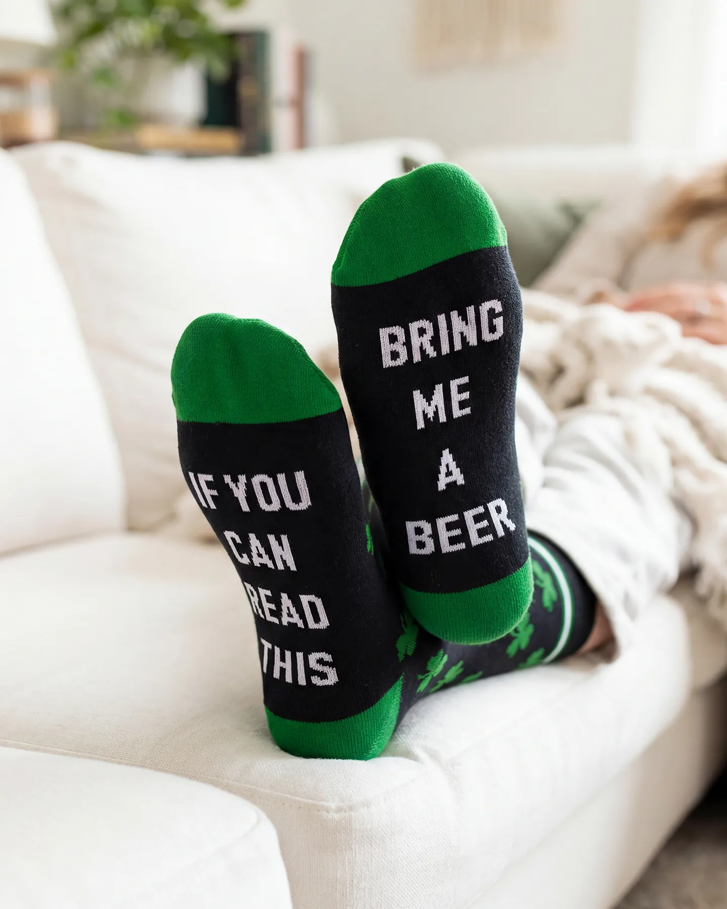 Beer Me! Socks - Deolax