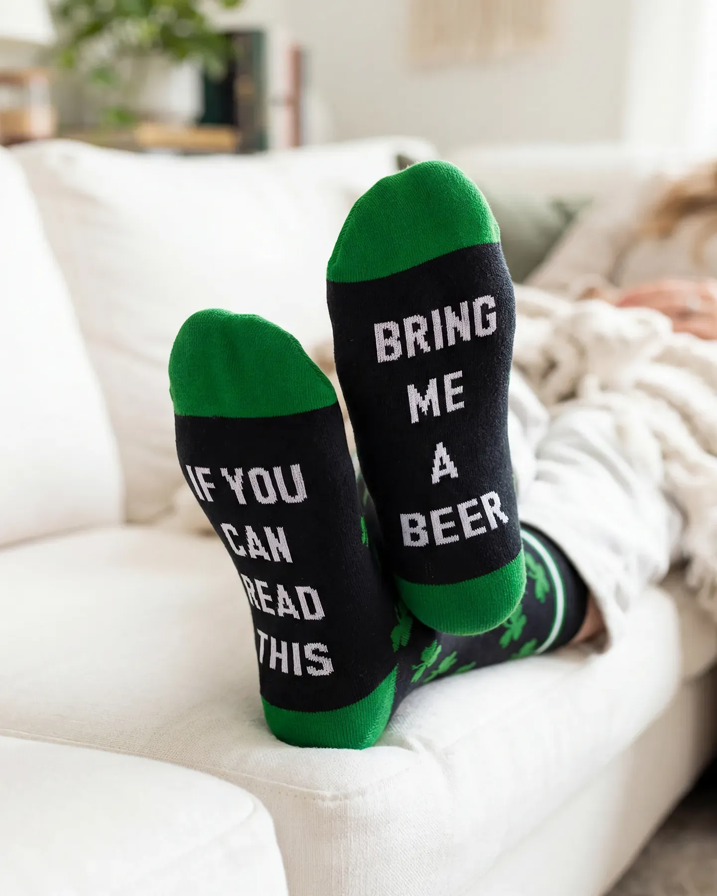 Beer Me! Socks - Deolax