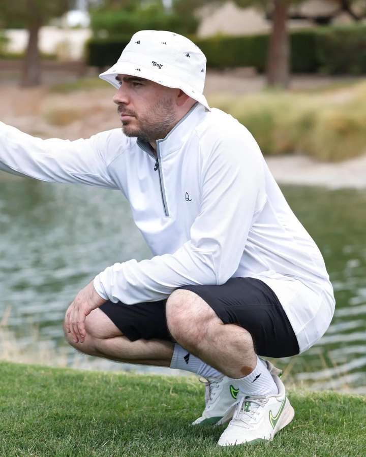 Performance Pocket Quarter Zip Pullover