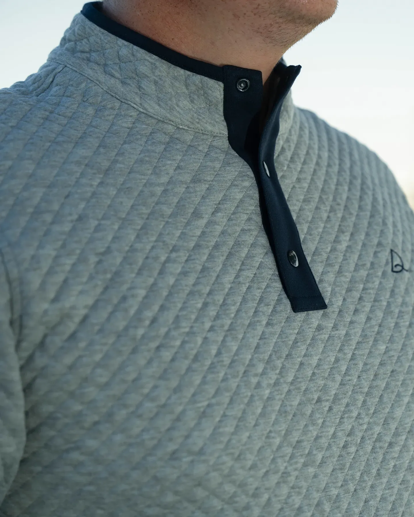 The Pullover: Diamond Quilted - Deolax 