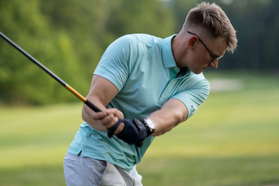 play golf sports