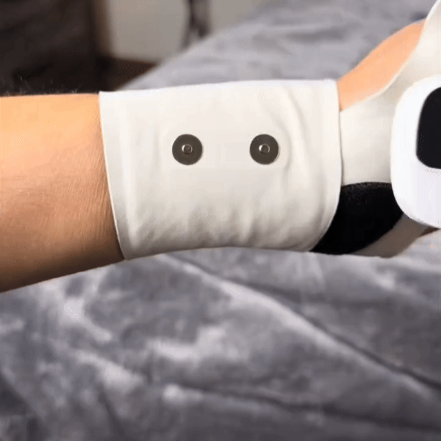 WristRelief Wrap – Smart Wrist Therapy Support