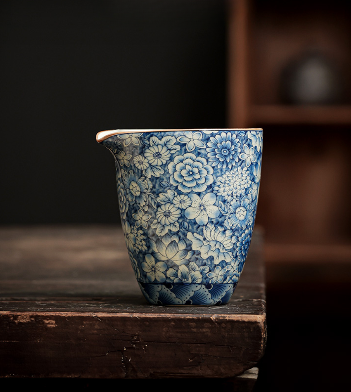 Myriad of Flowers Gaiwan with Saucer 150ml