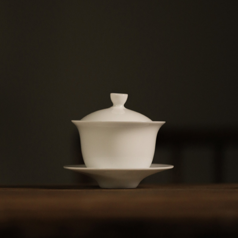 Minimal Pure White Gaiwan with Saucer 150ml