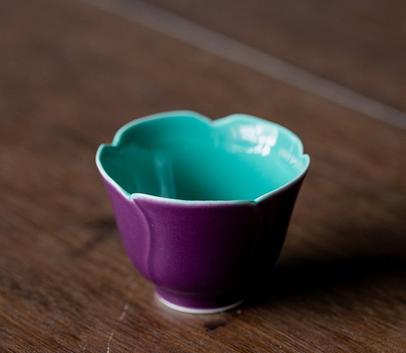 Deep Purple Flower Style Tea Cup, Jingdezhen Pottery Kung Fu Tea Cup 30ml