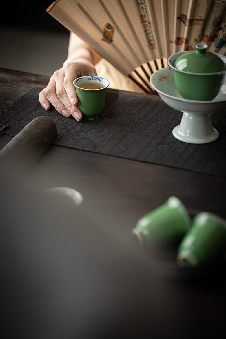 Pine Green Tea Cups Set*4 PCS with Flower Deco