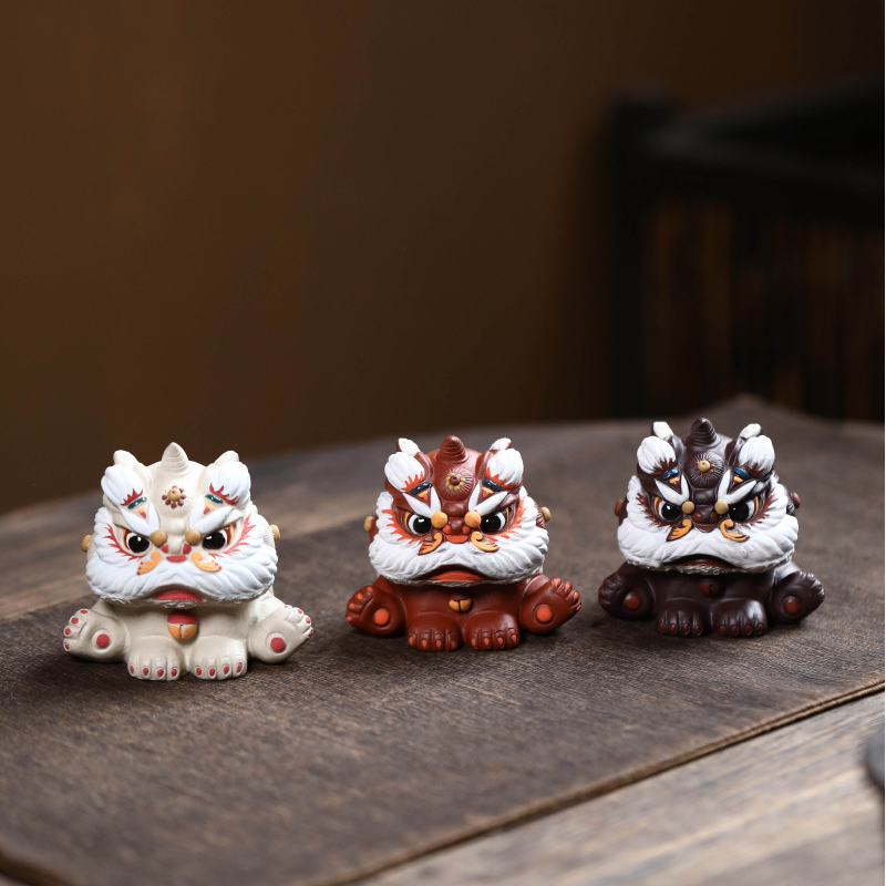Lion Dance Tea Pet