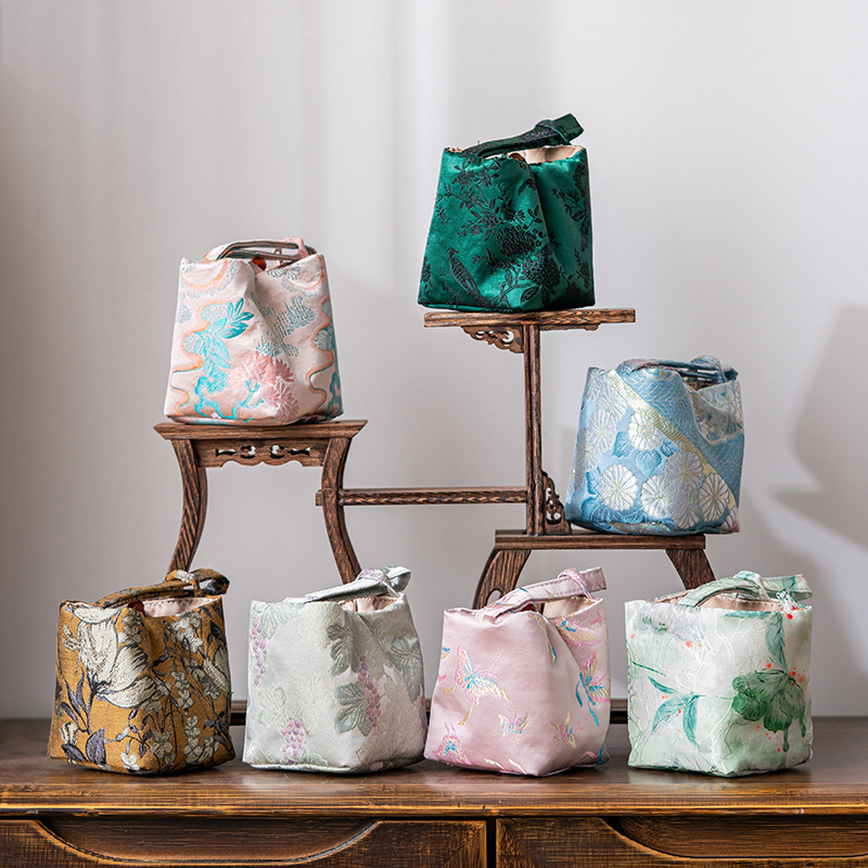 Collection of Tea Cup Carry Case