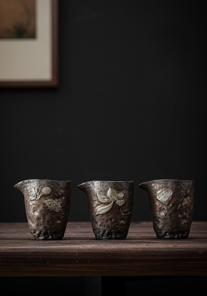 Lotus Stoneware Tea Pitcher 230ml, 3 Styles Optional