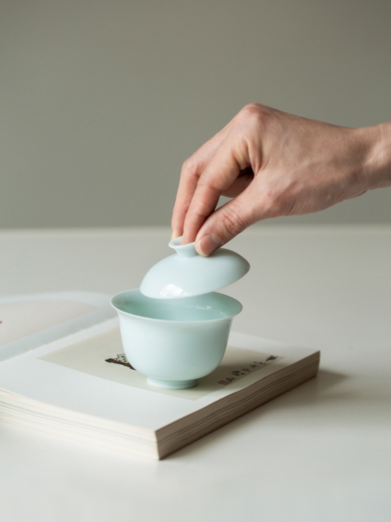 Yingqing Tea Set with Leather Box