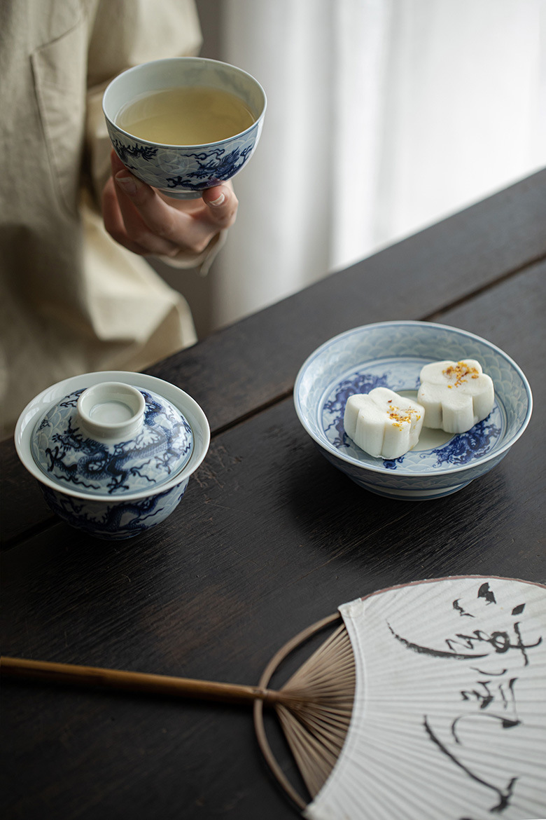 Chinese Dragon Gaiwan Set, Blue and White Porcelain