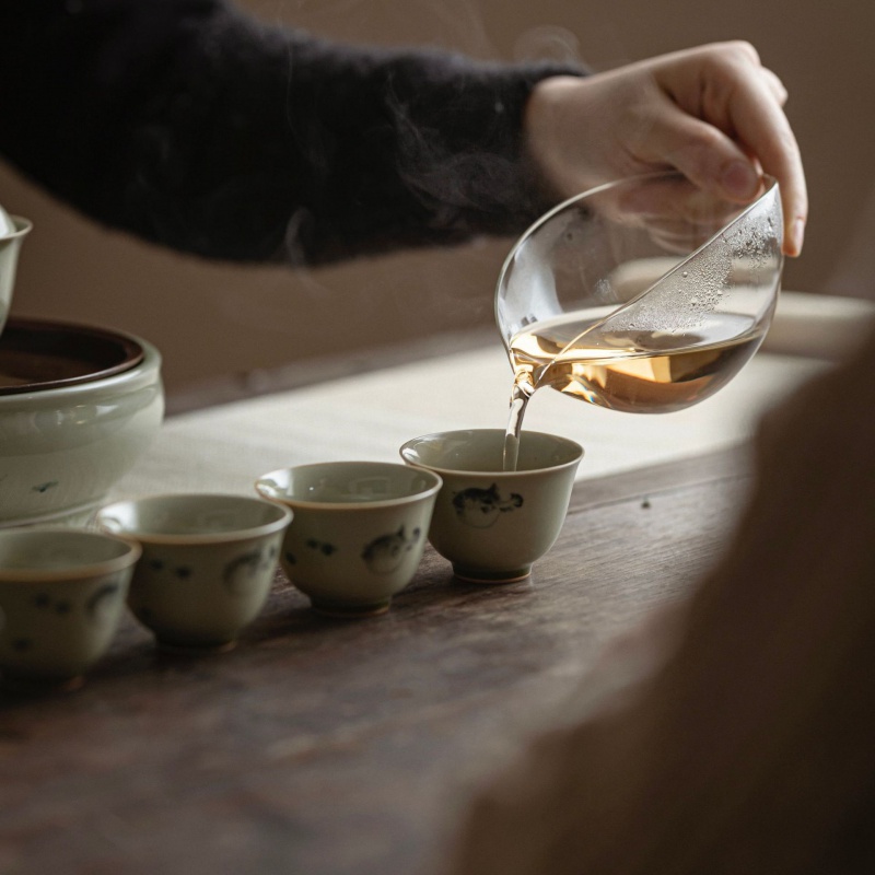 Funny Balloonfish Tea Cup, Porcelain Kungfu Tea Set 60ml