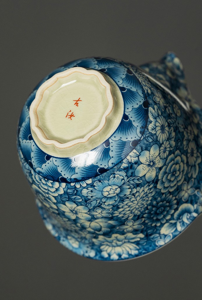 Blue and White Porcelain Teapot and Cup Travel Tea Set, 1 Teapot+3 Cups with Case