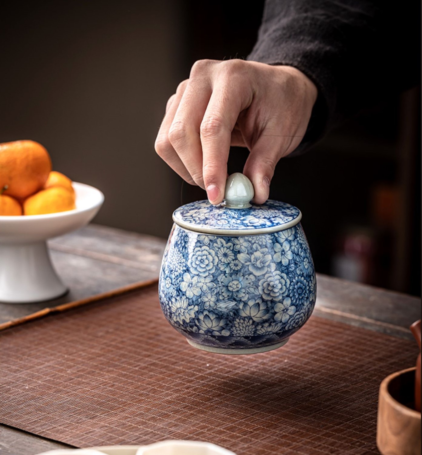 Myriad of Flowers Porcelain Tea Caddy 300ml