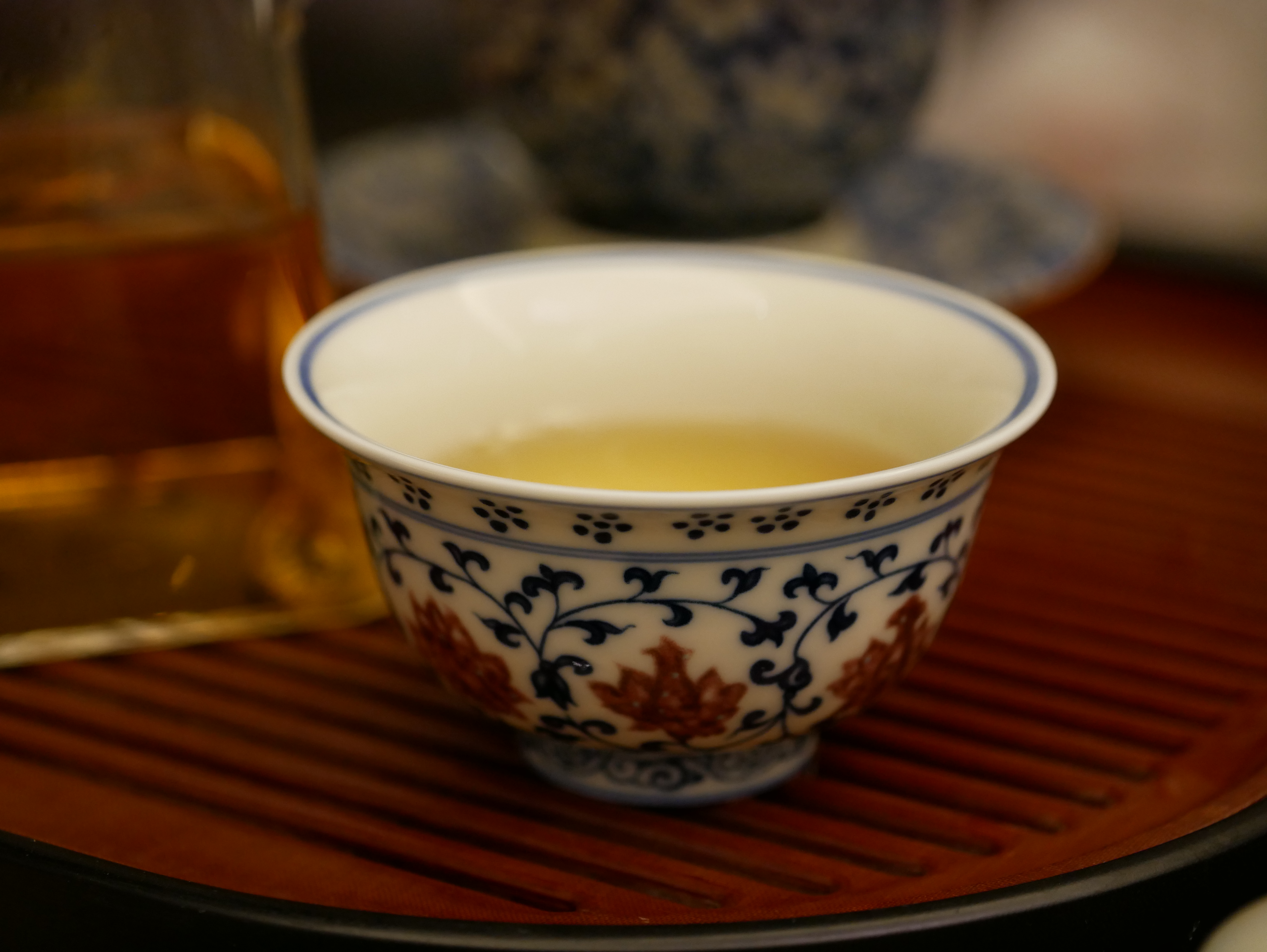 Porcelain Kungfu Tea Cup, Retro of Ming Dynasty Yongle Style, Underglaze Red and Blue, Press-Hand Cup 100ml