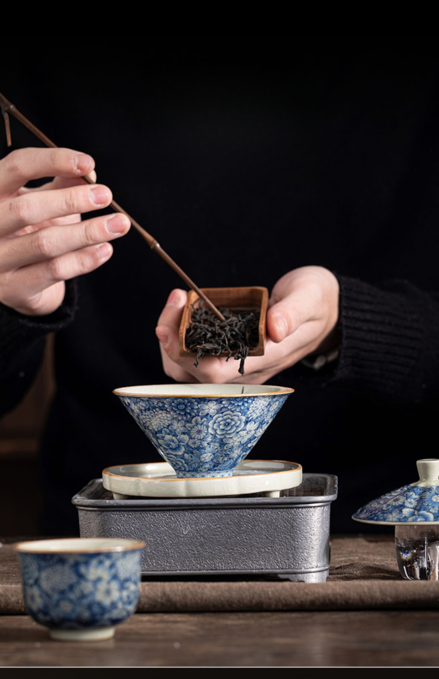 Myriad of Flowers Gaiwan with Saucer 130ml